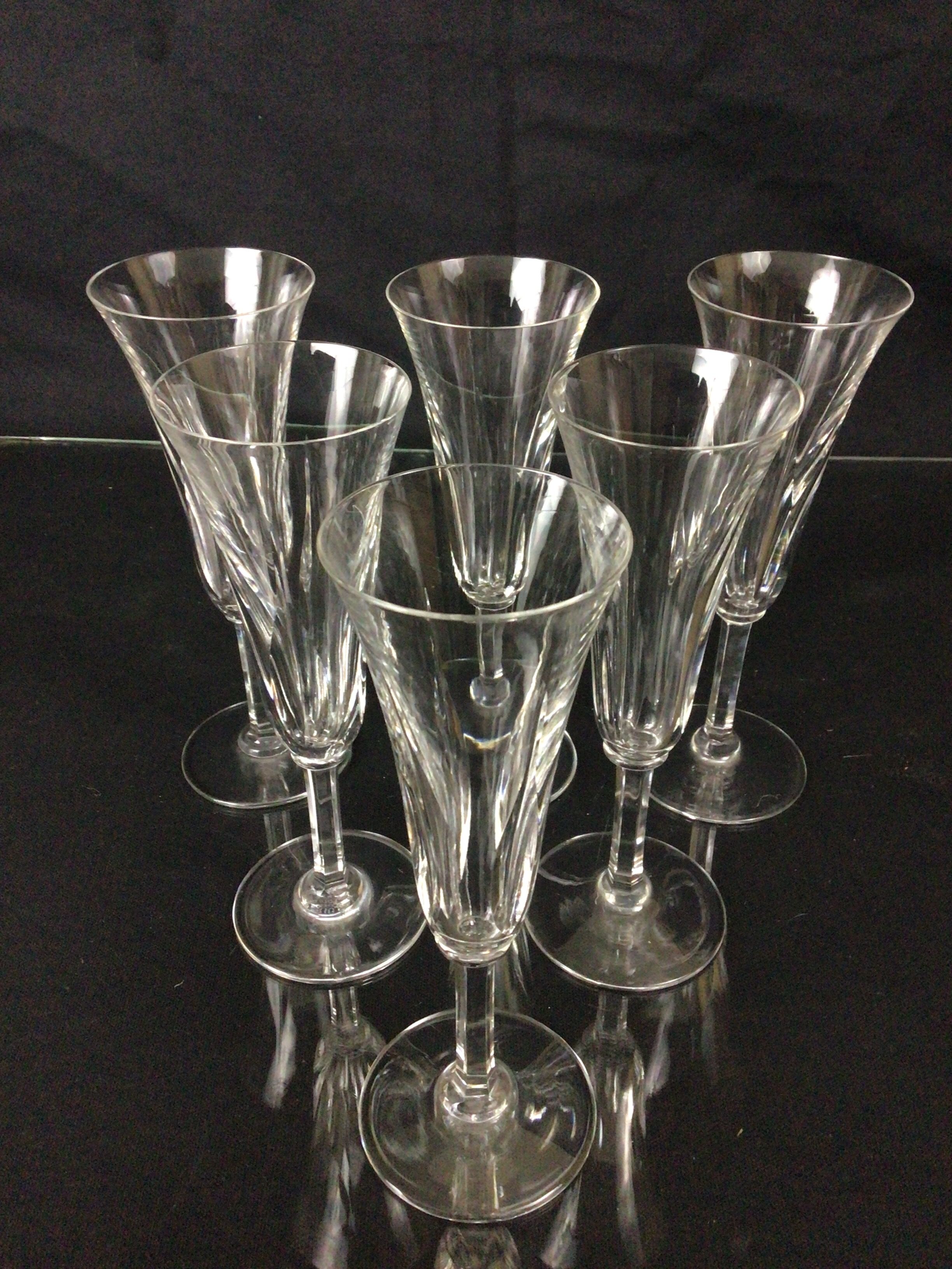 Set of 6 crystal champagne flutes Saint Louis