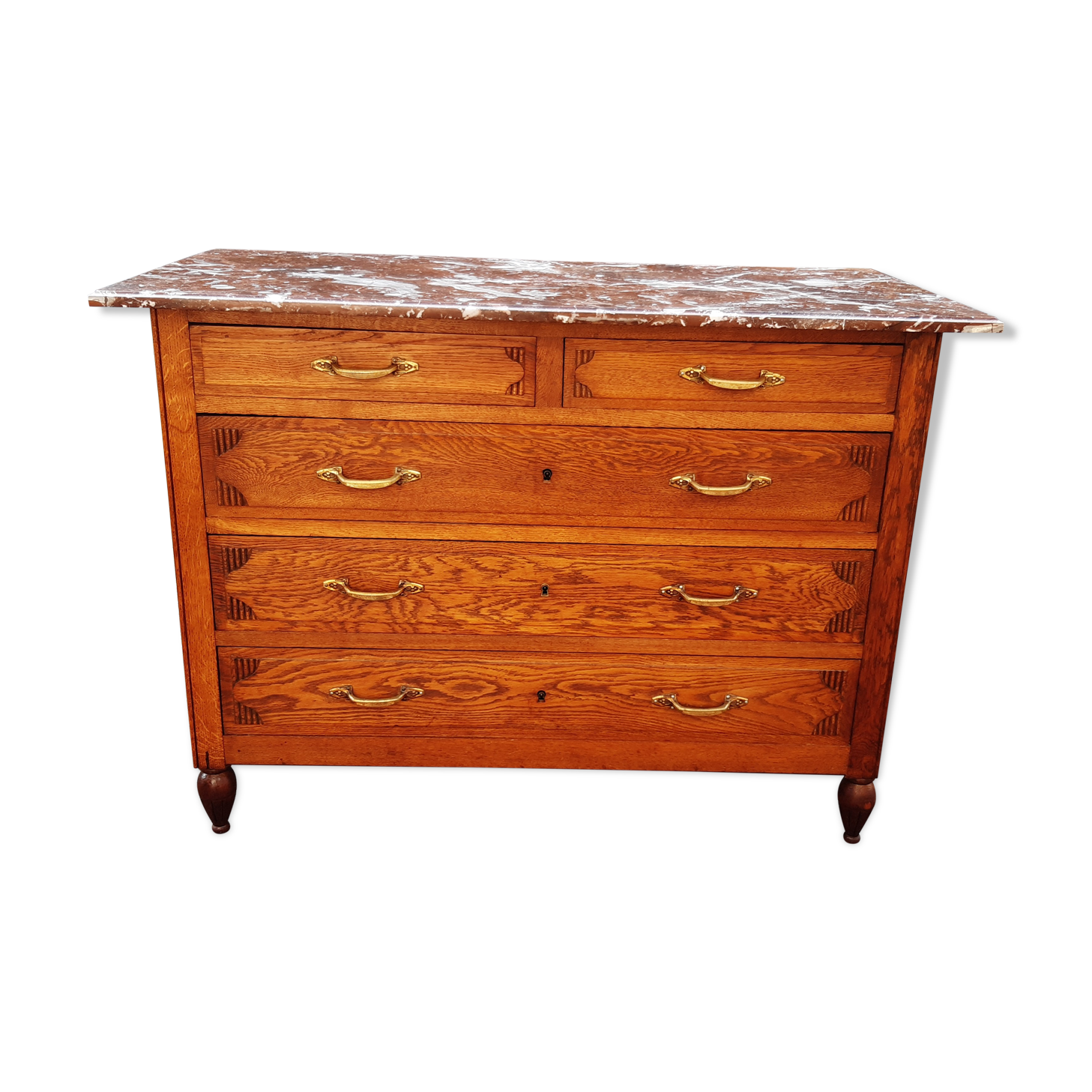 Antique chest of drawers