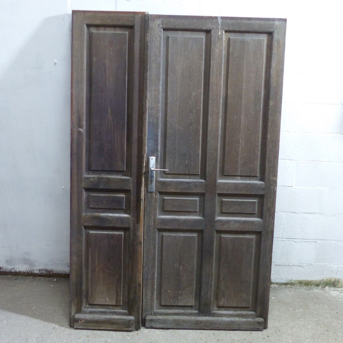 Oak entrance door on hinges L 130 x H 200 cm