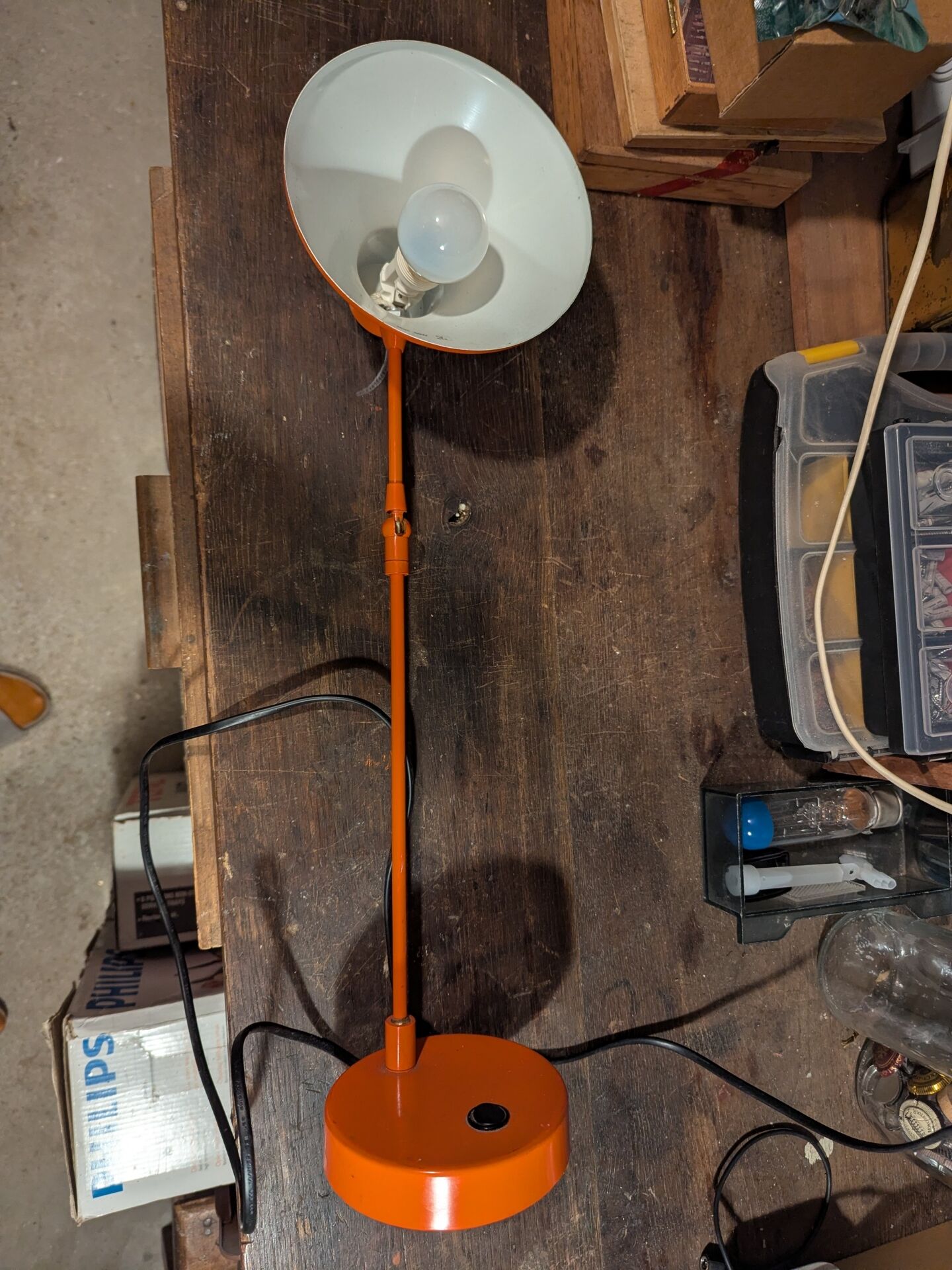 Lampe articulée Bobby pour Habitat orange métal