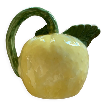 Lemon pitcher