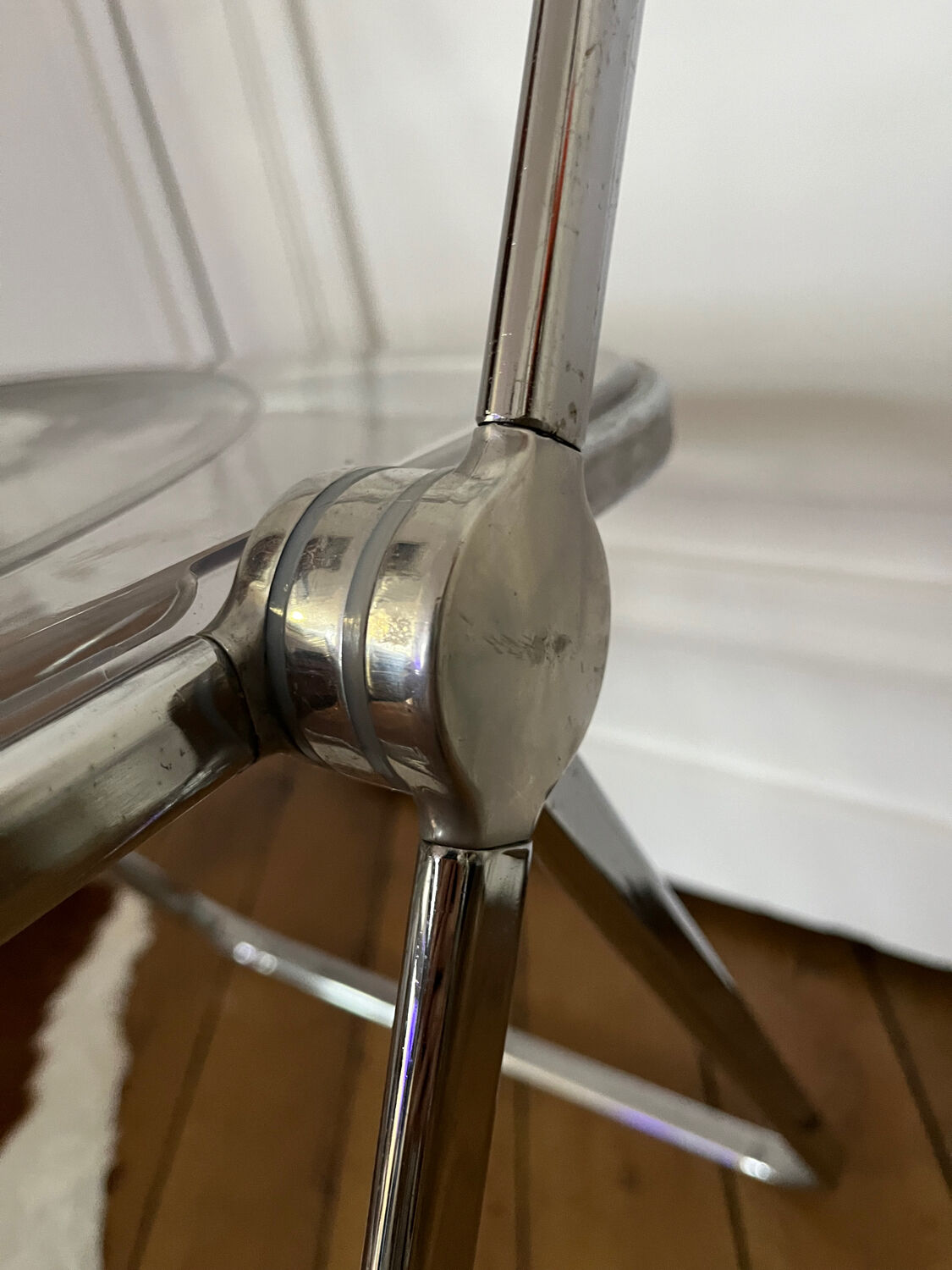 Plia chair by Giancarlo Piretti for Castelli