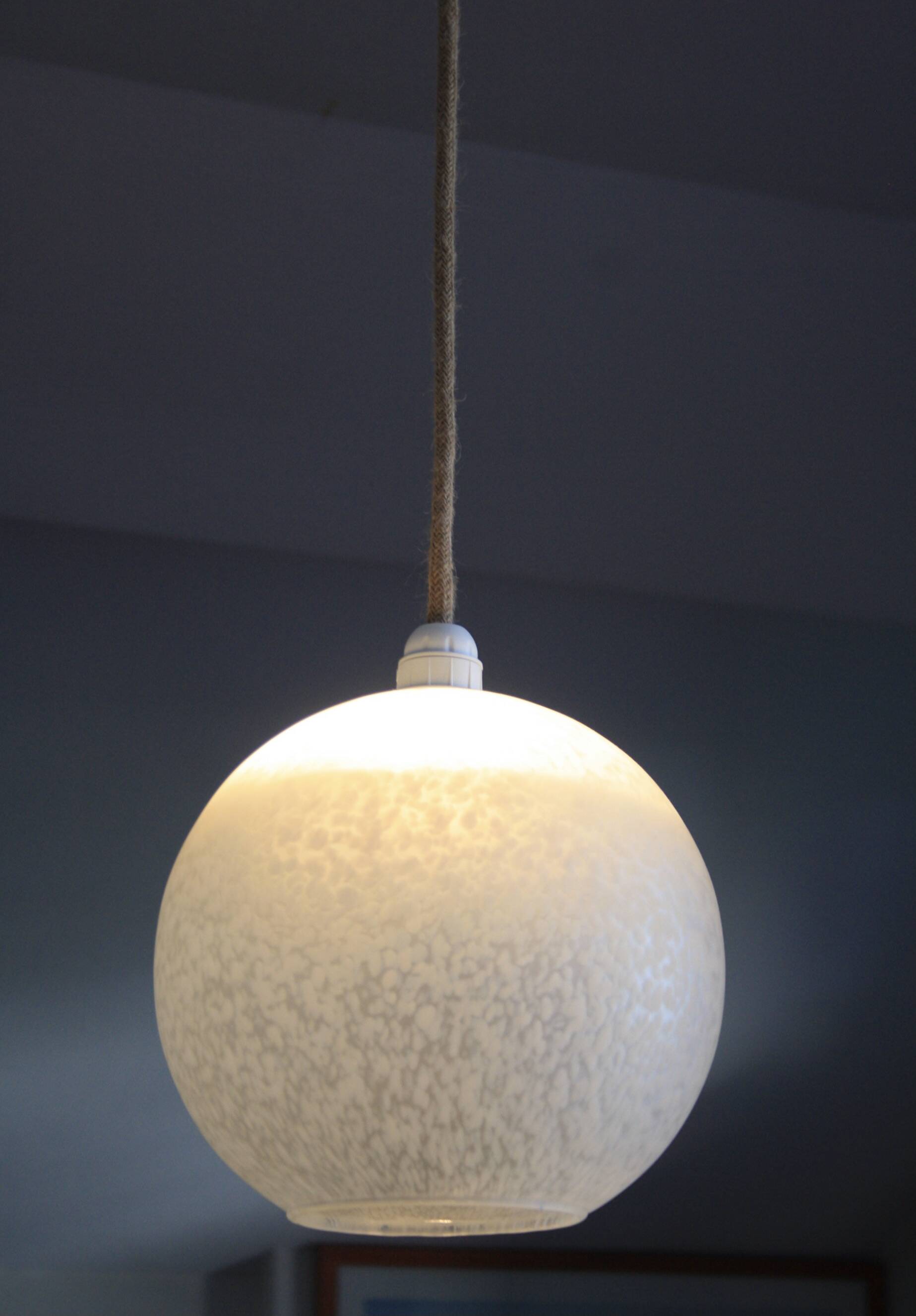 XXL Clichy globe glass pendant light