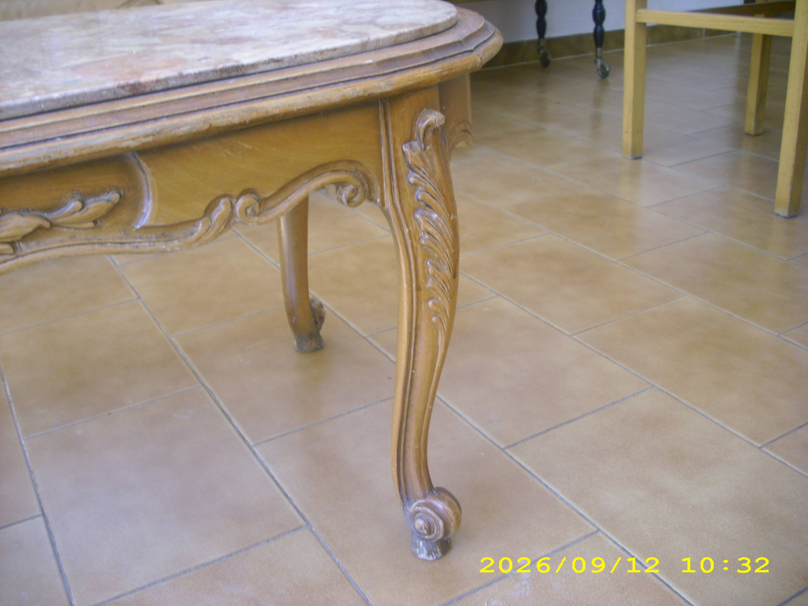 Table basse ovale