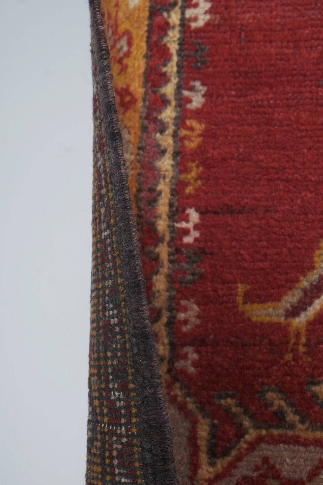 Vintage Turkish rug handmade 92x133 cm