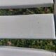 paire de chaises métal blanches, style Tolix