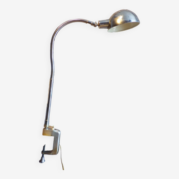 Lampe d'atelier sur étau Jumo 215