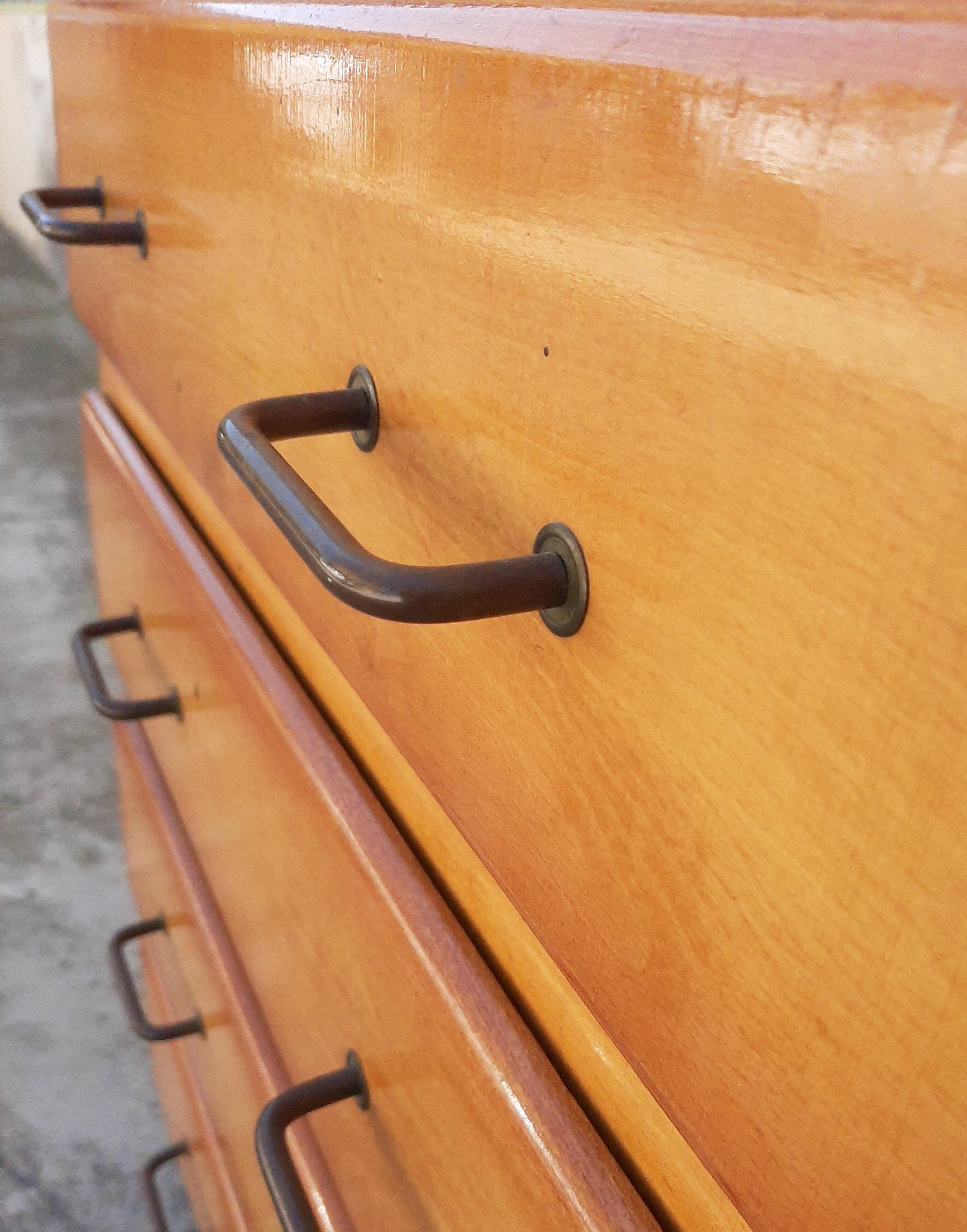 Vintage dresser