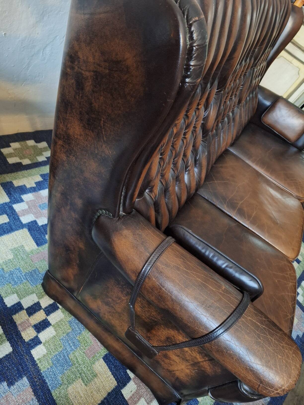 Chesterfield 3-seater chestnut coloured leather sofa