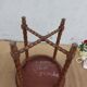 Round table, turned wooden legs