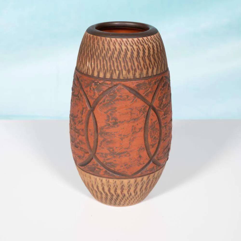 Handmade vintage vase 30/45