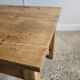 Table basse en bois massif