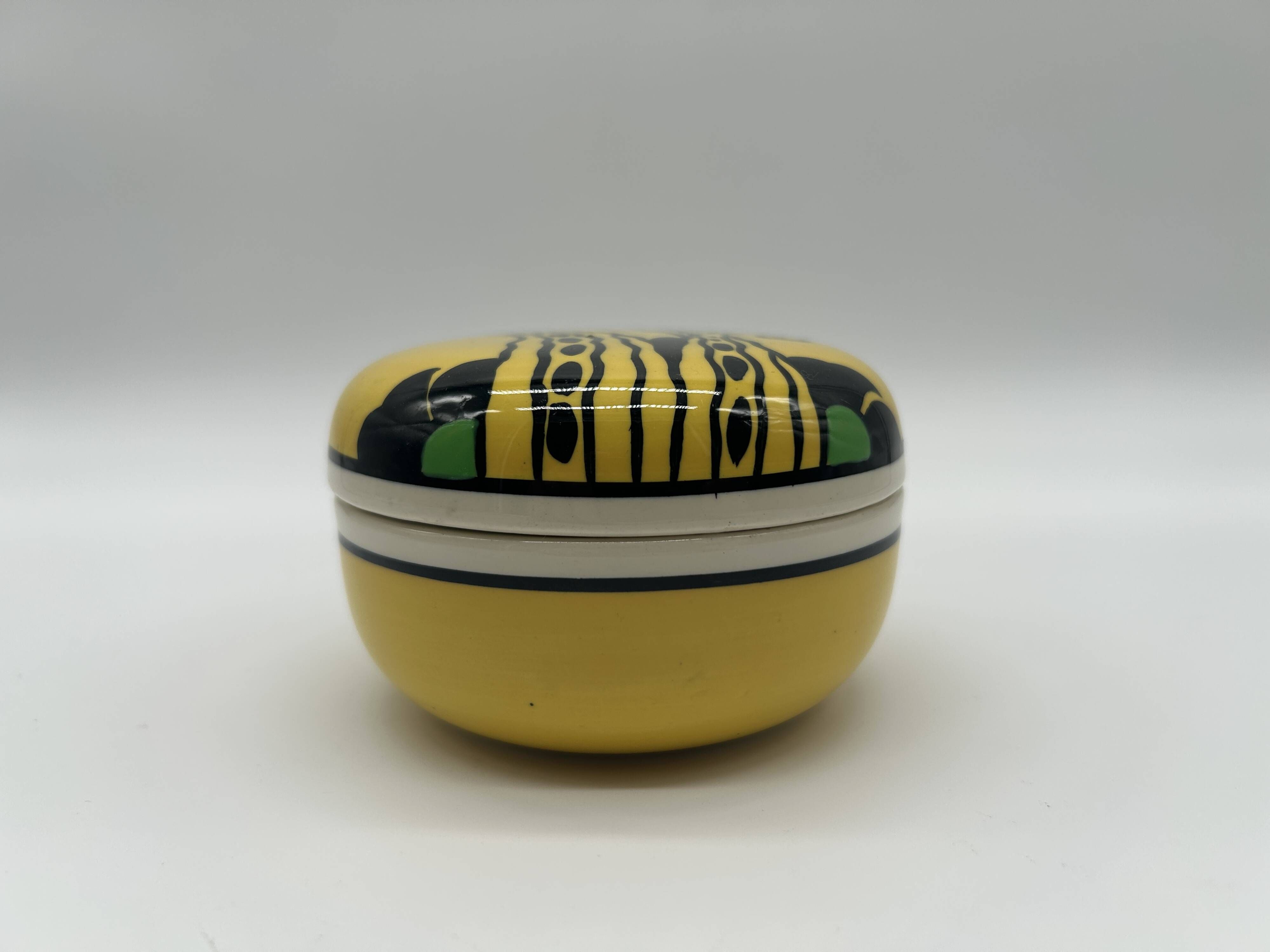 Beautiful ART DECO box - BOCH FRERES KERAMIS D785