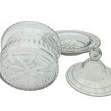 Bonbonnière and its dish, crystal