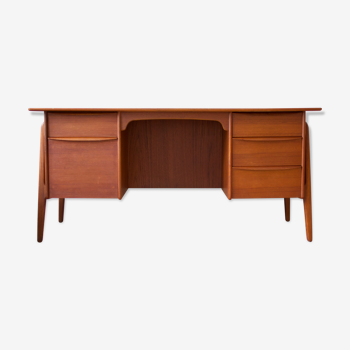 Danish executive teak desk, Svend Aage Madsen, 1960s