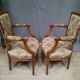 Paire de fauteuils de style Louis XVI