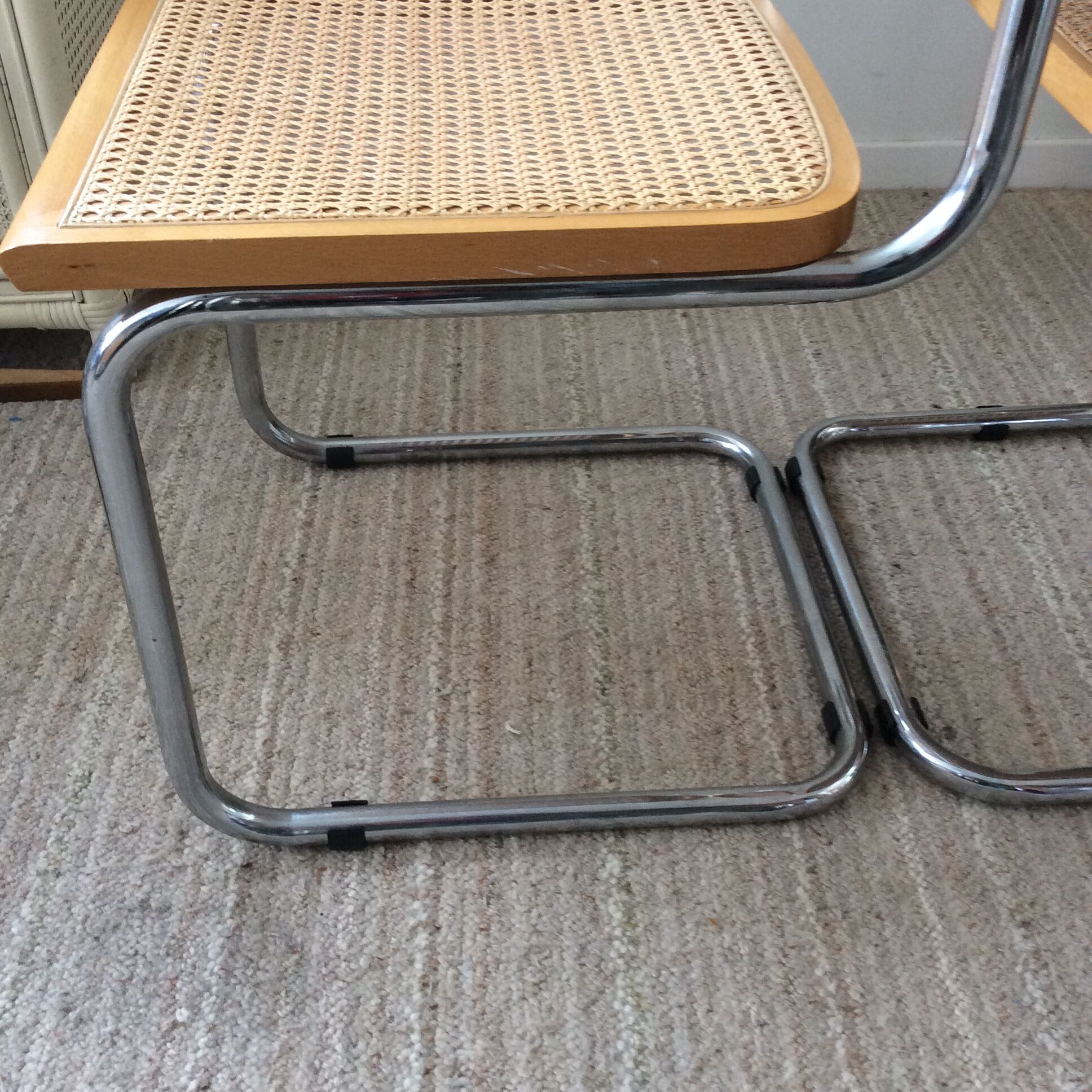 Pair of chairs Marcel Breuer Cesca B32