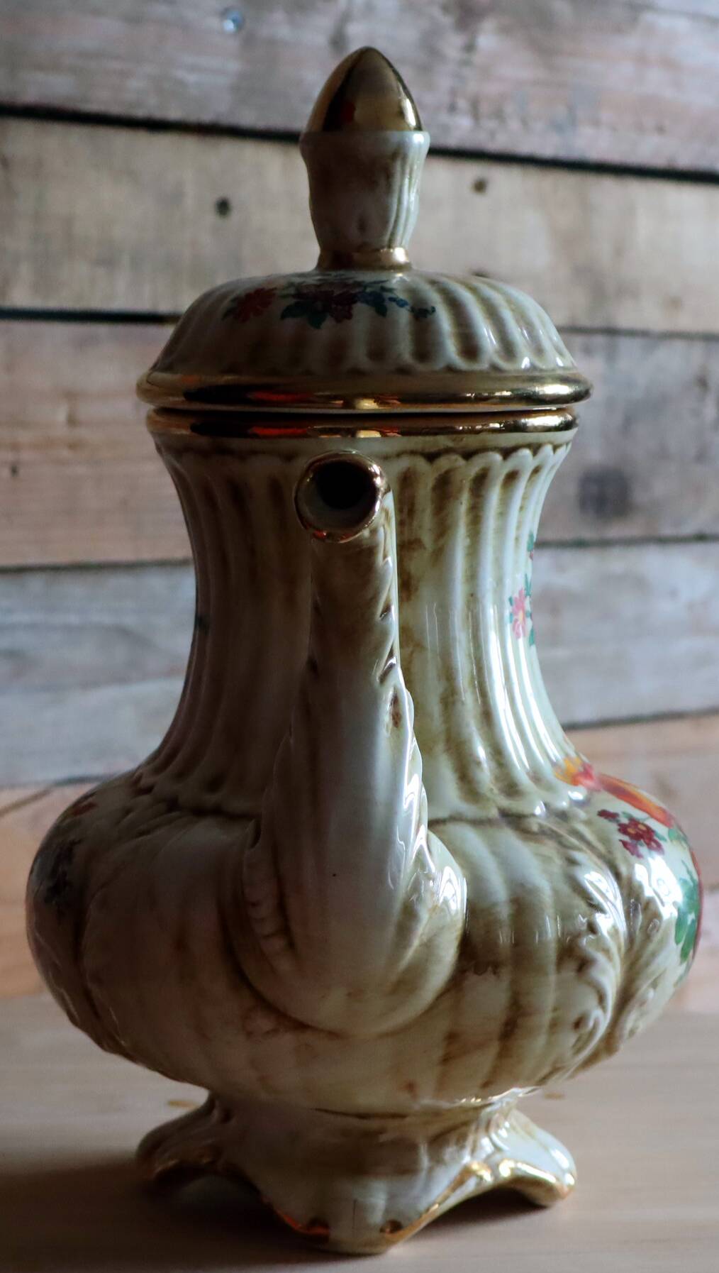Large baroque ceramic pouring coffee pot – Ceramica Le Torri