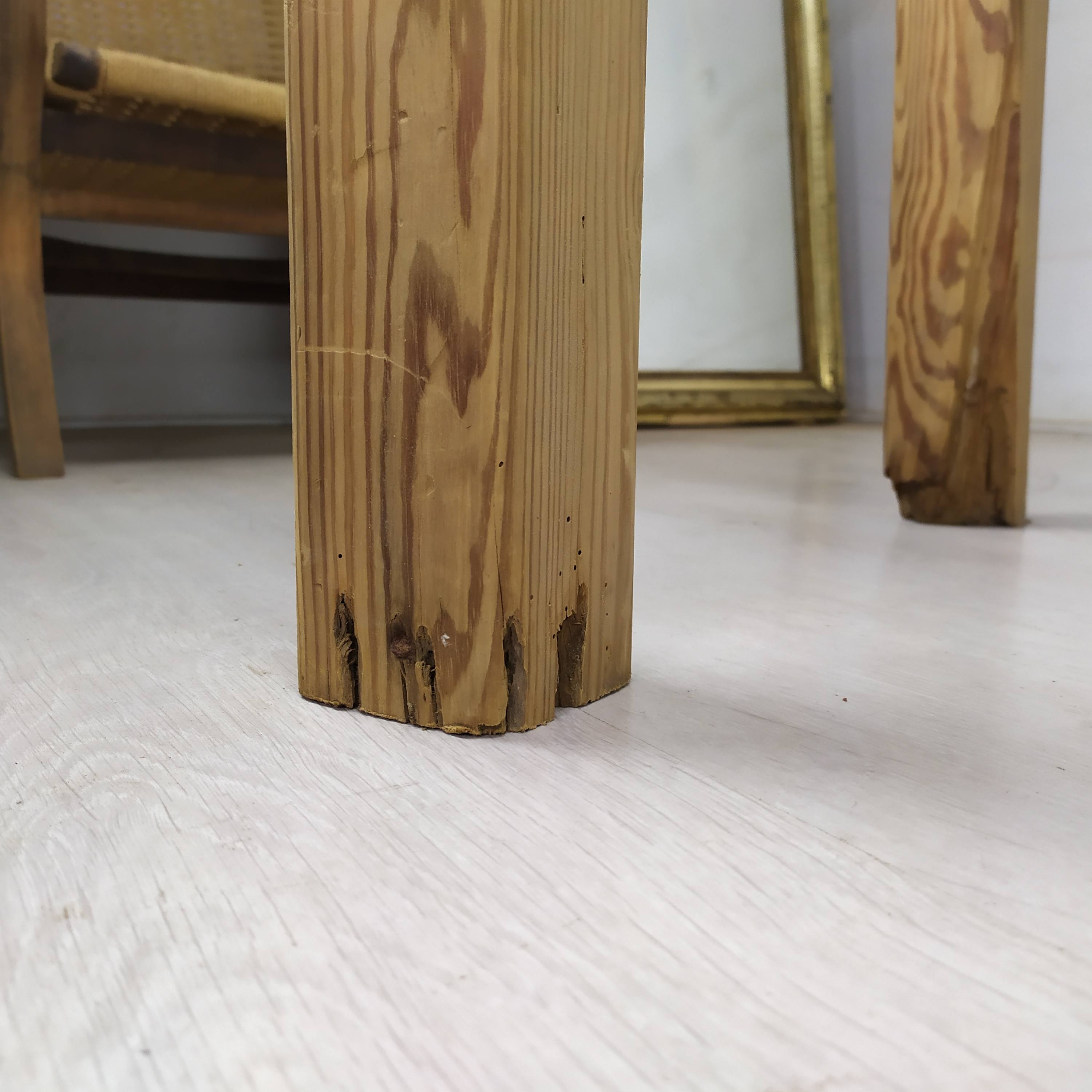 Workshop table established