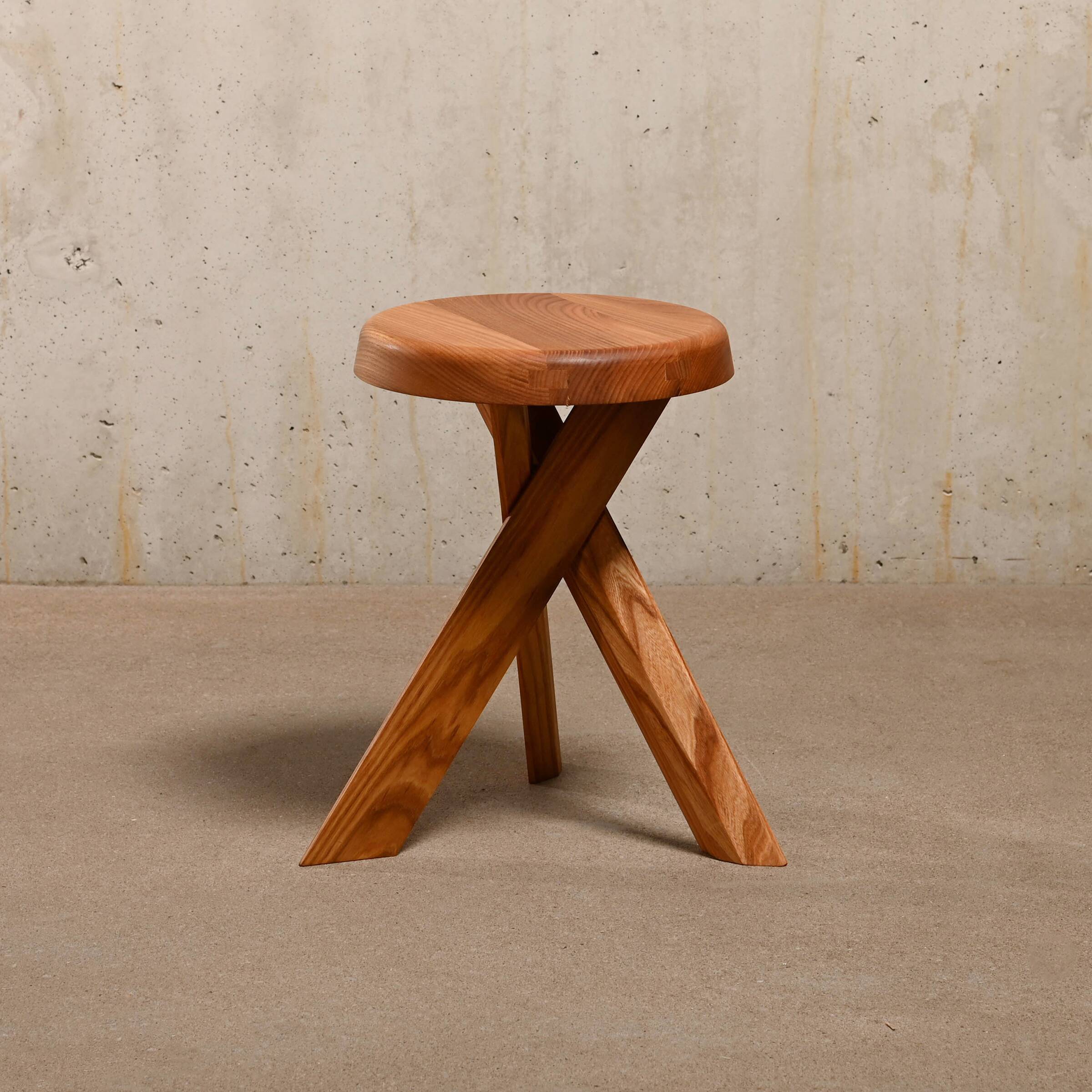 Pierre Chapo Stool S31 'Model A' in solid Elmwood, France