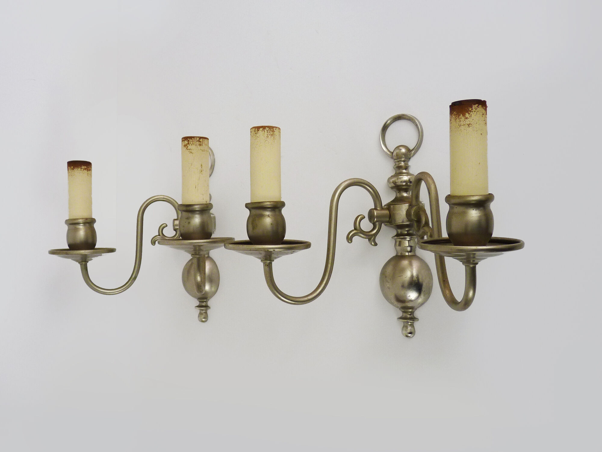Pair of Dutch wall lamps Flemish 2-branched. Year 40 50
