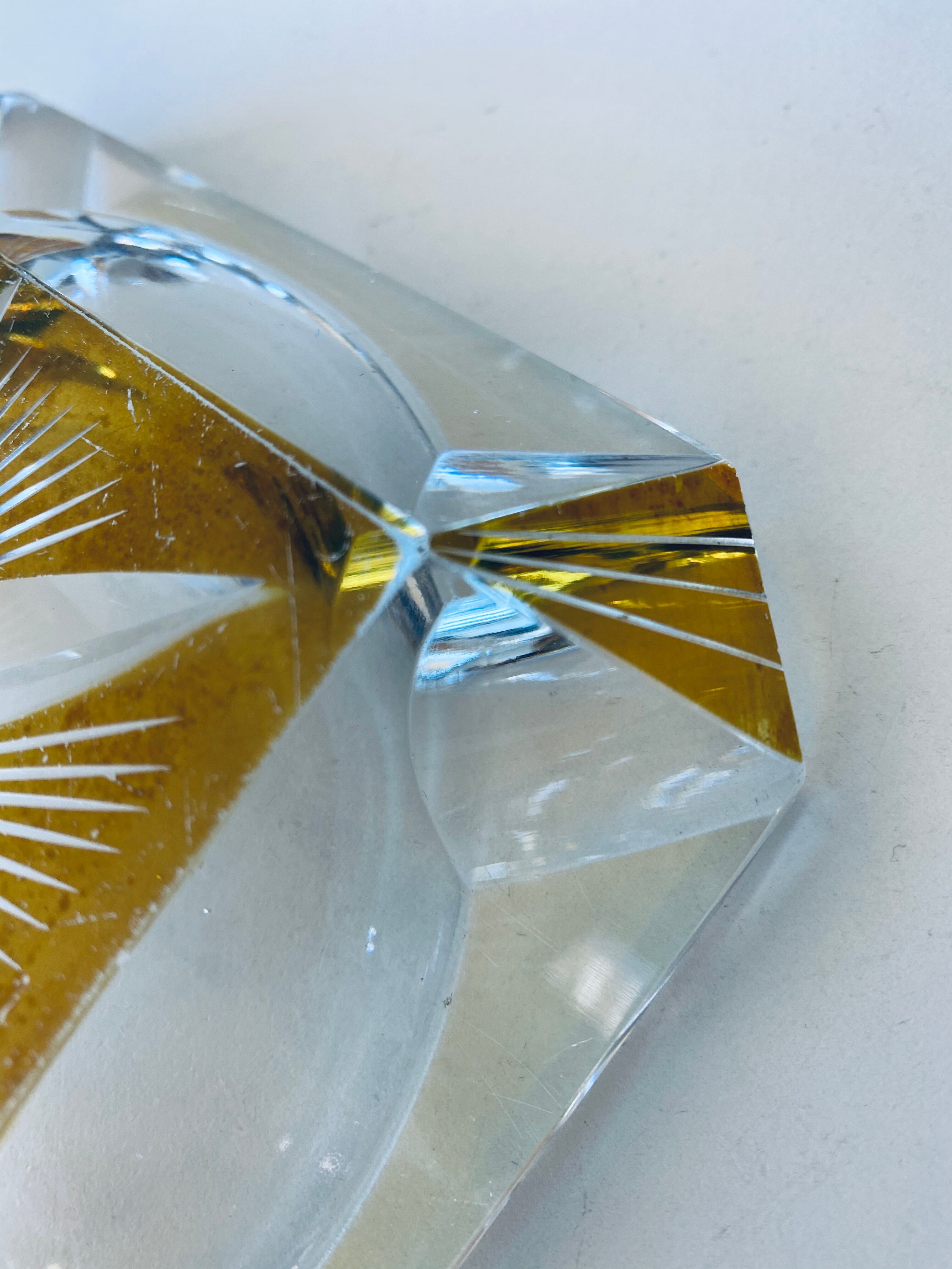 Art deco ashtray in cut crystal