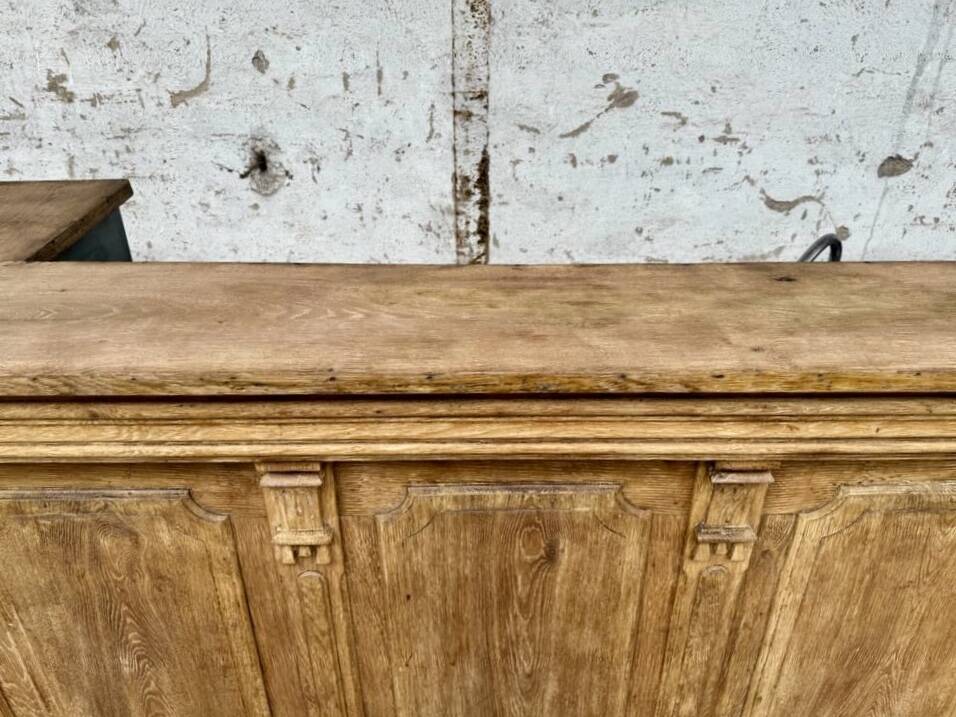 Old oak restaurant bar counter from the early 20th century