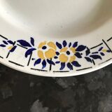 Product BHV Lot of dishes and soup Gien early 20th century