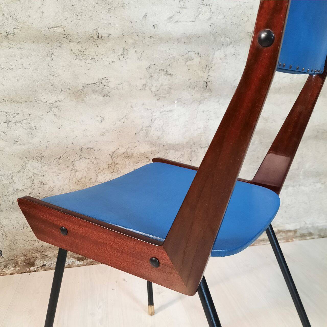 Vintage lacquered top desk with iron structure and pointed brass feet