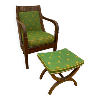 Mahogany gondola armchair and its footrest