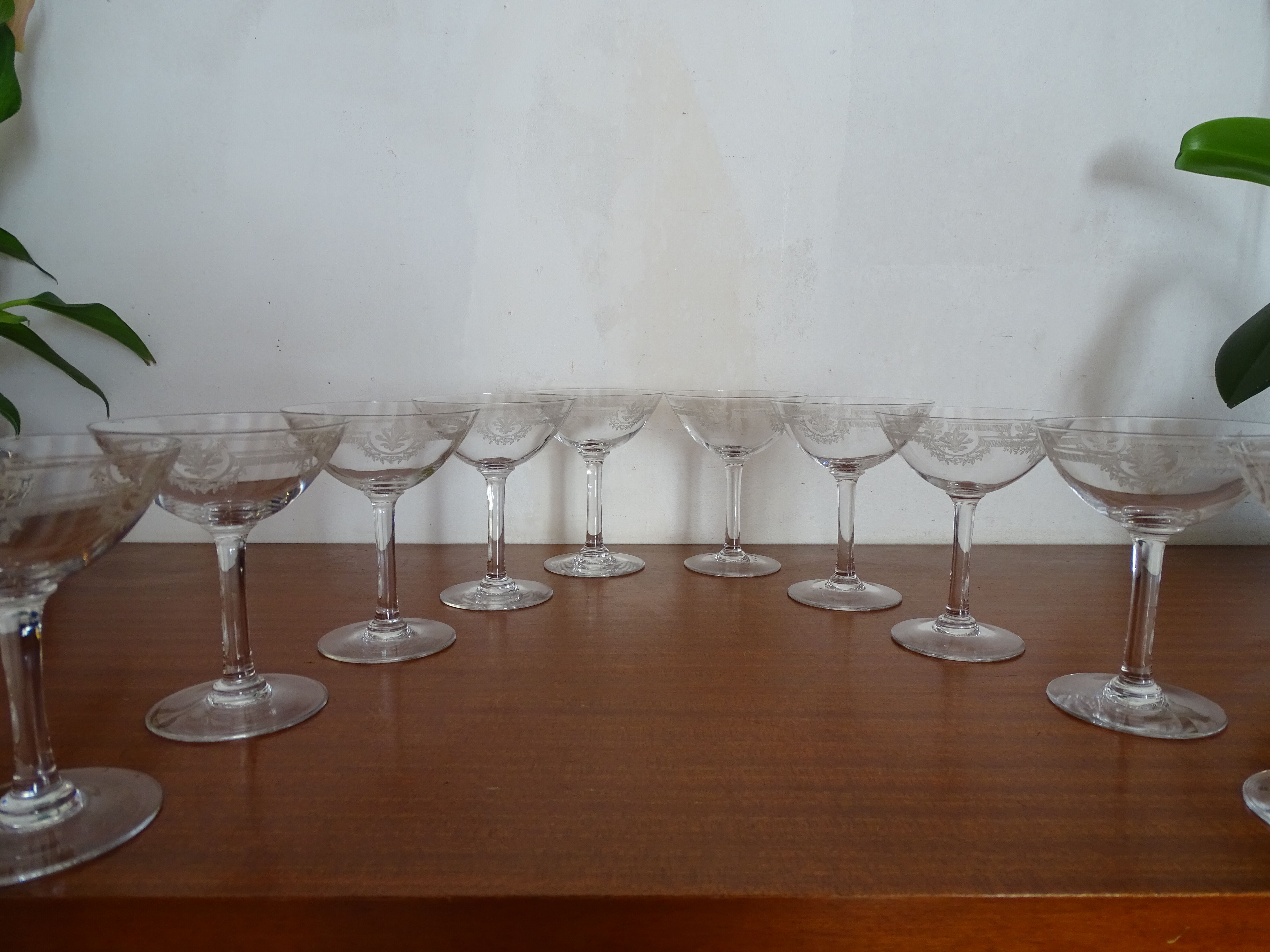 10 glasses champagne crystal Saint Louis - Model Manon- 12 cm