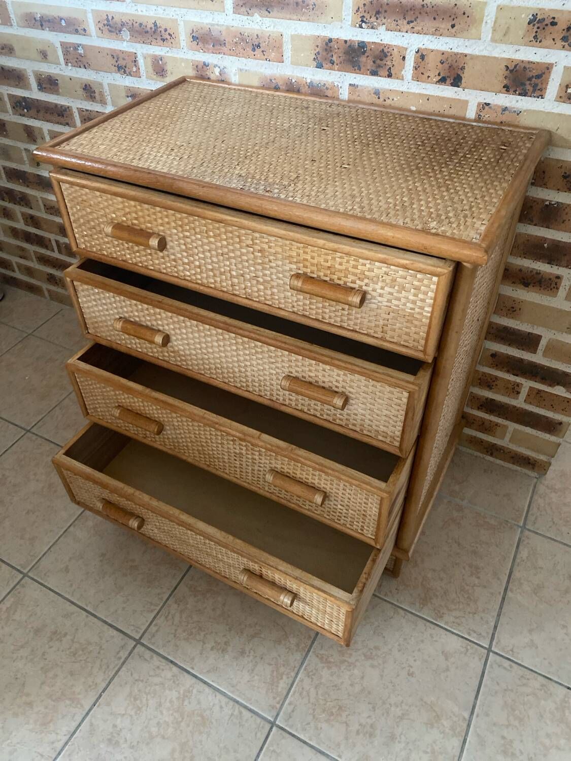 Commode en rotin 4 tiroirs 70’s