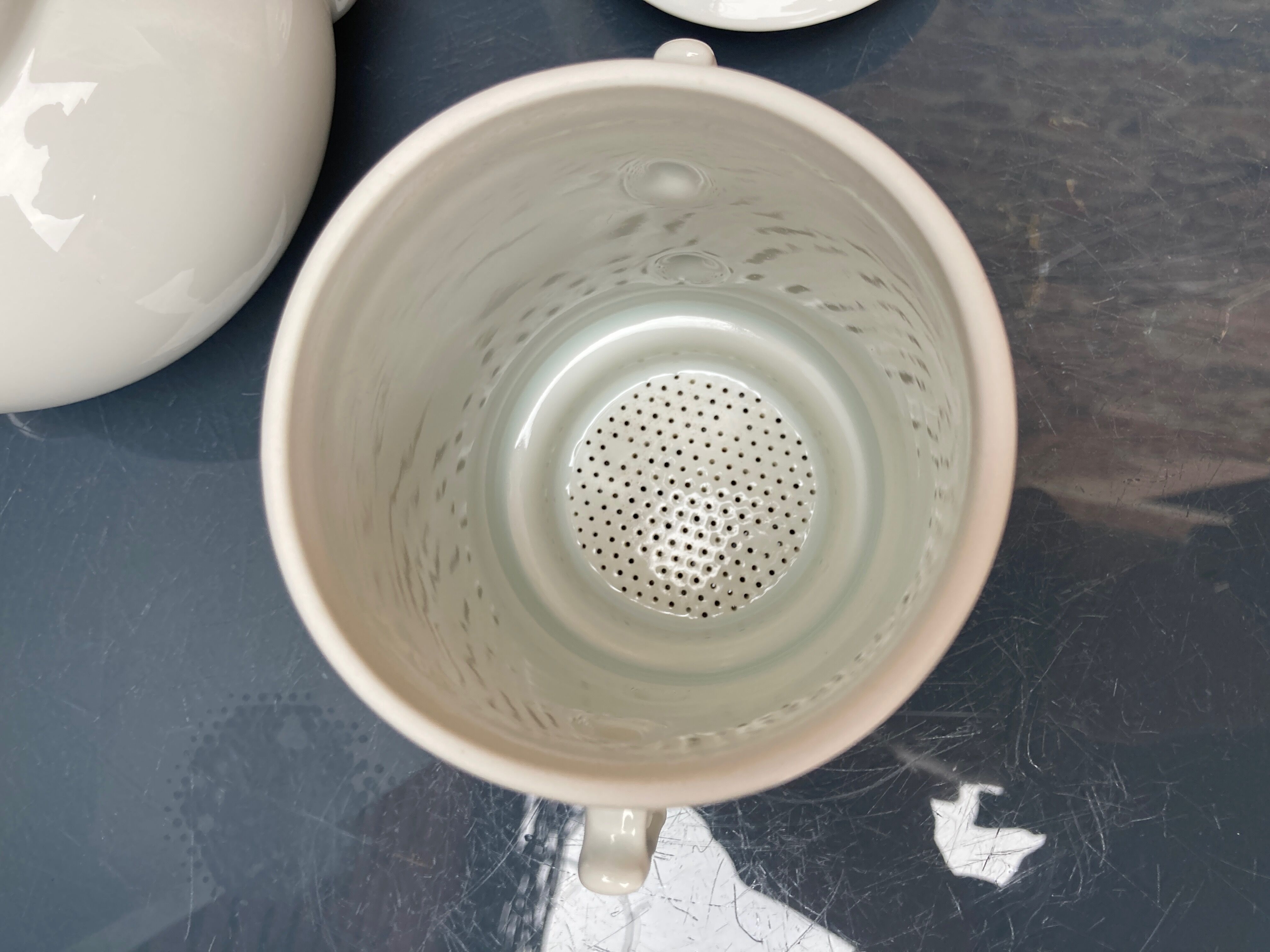 Pillivuyt porcelain herbal tea