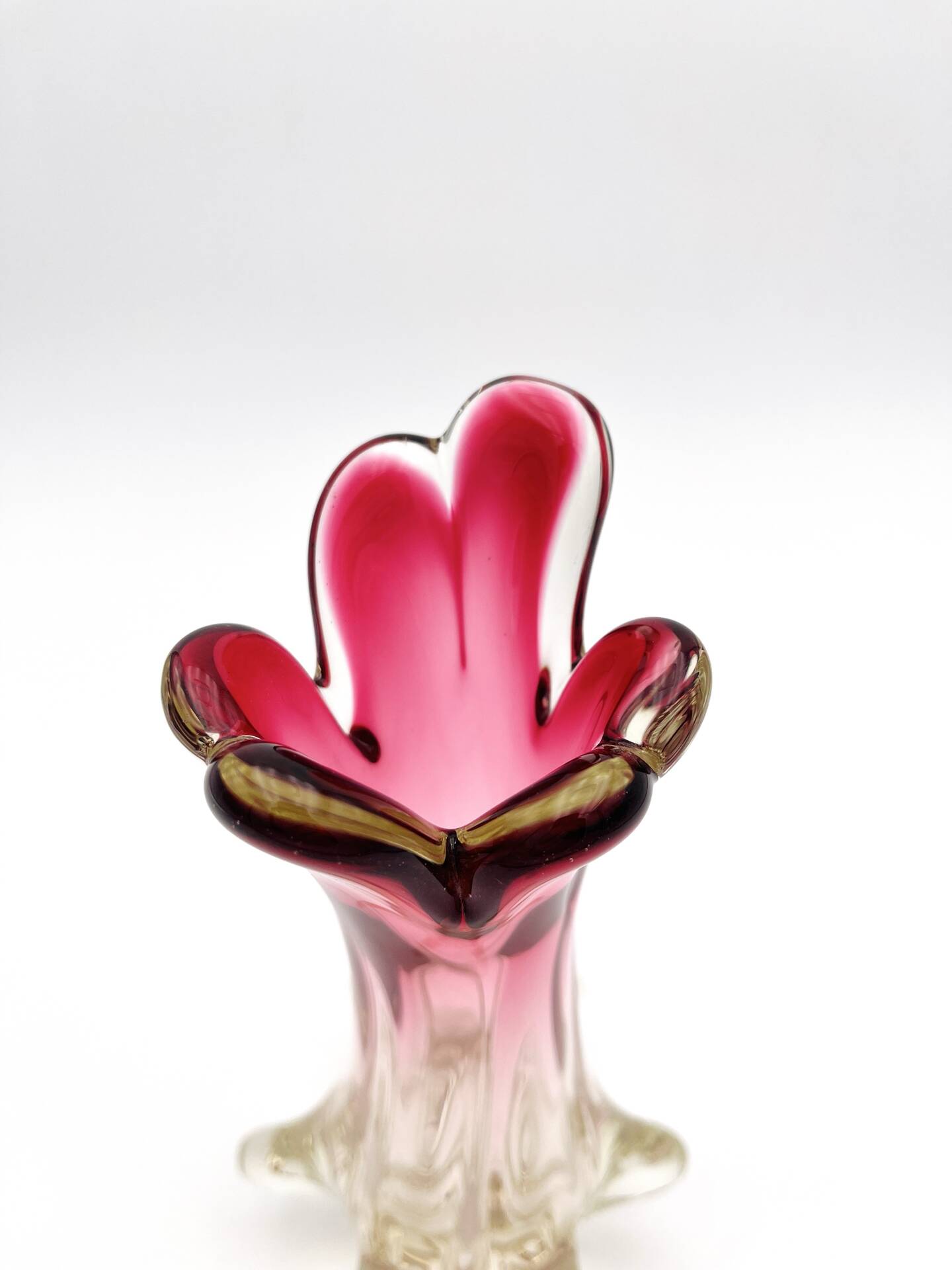 Murano Sommerso Vase Sculpture "Chambord" – Ruby Red & Champagne