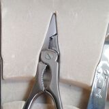 Crostacean claws & 6 meat extractors lobster crab