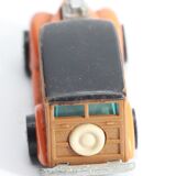 Voiture miniature ancienne