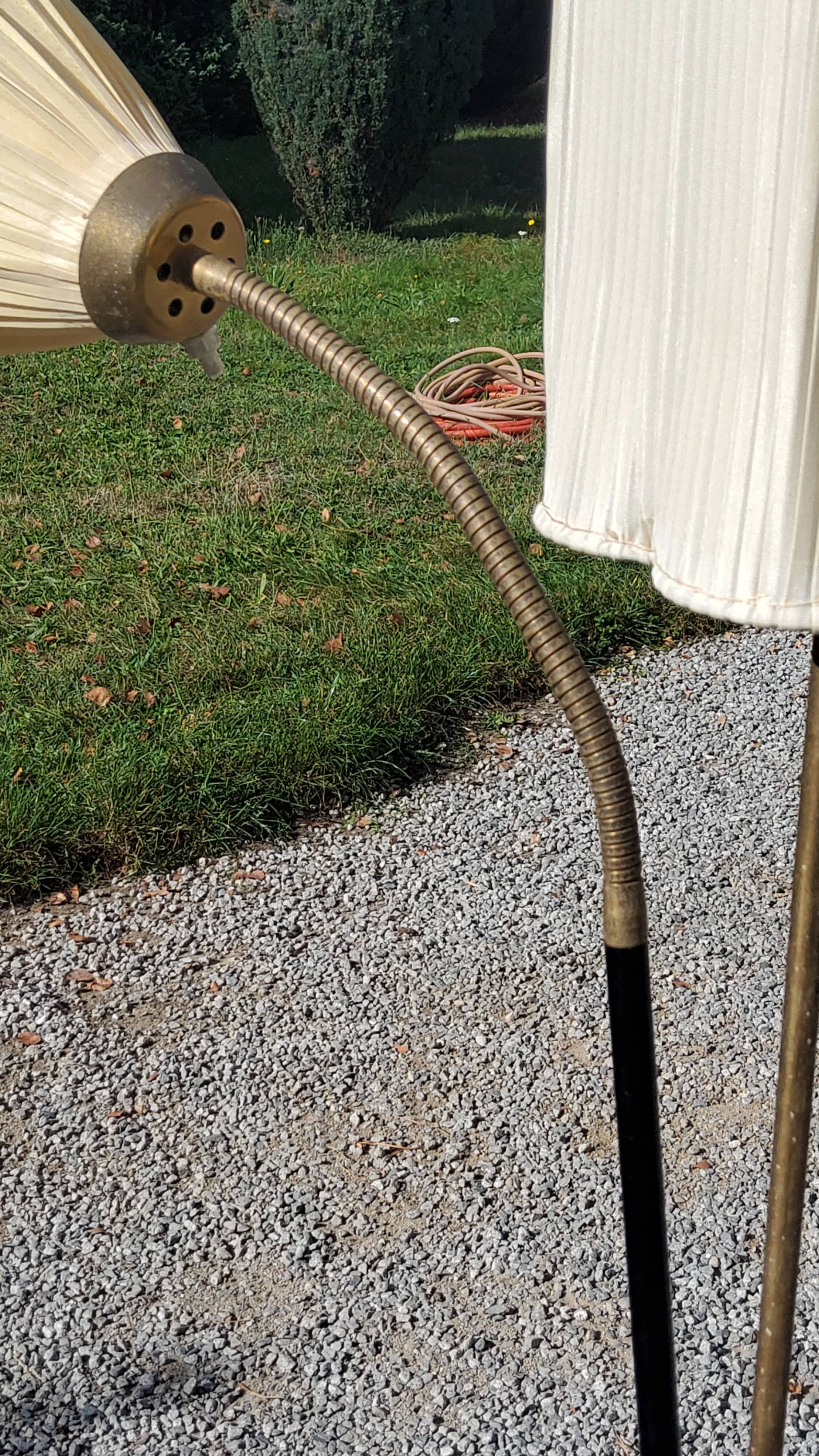 Vintage floor lamp from the 50s in metal and brass 4 flexible lights with tripod base