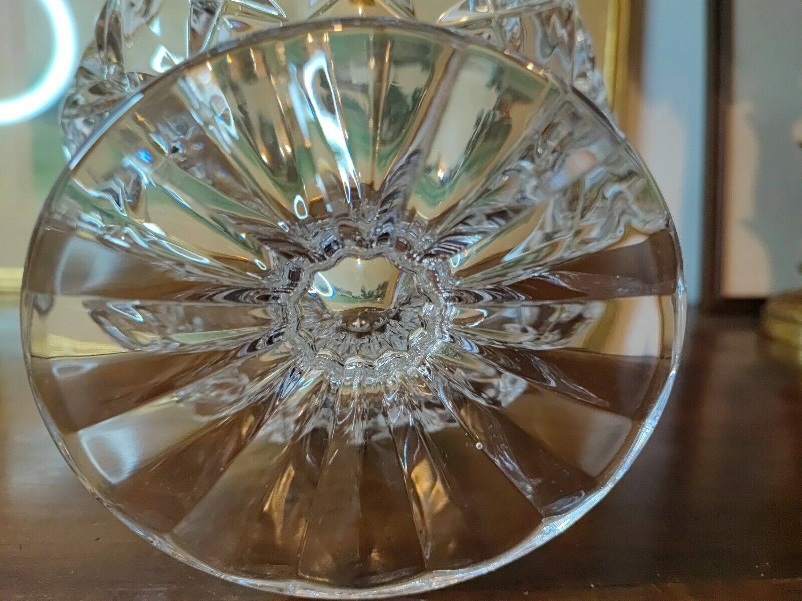 Coupe en cristal sur pied douche