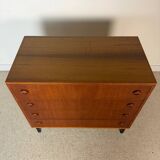 Vintage chest of drawers on legs – 4 drawers – wooden handles