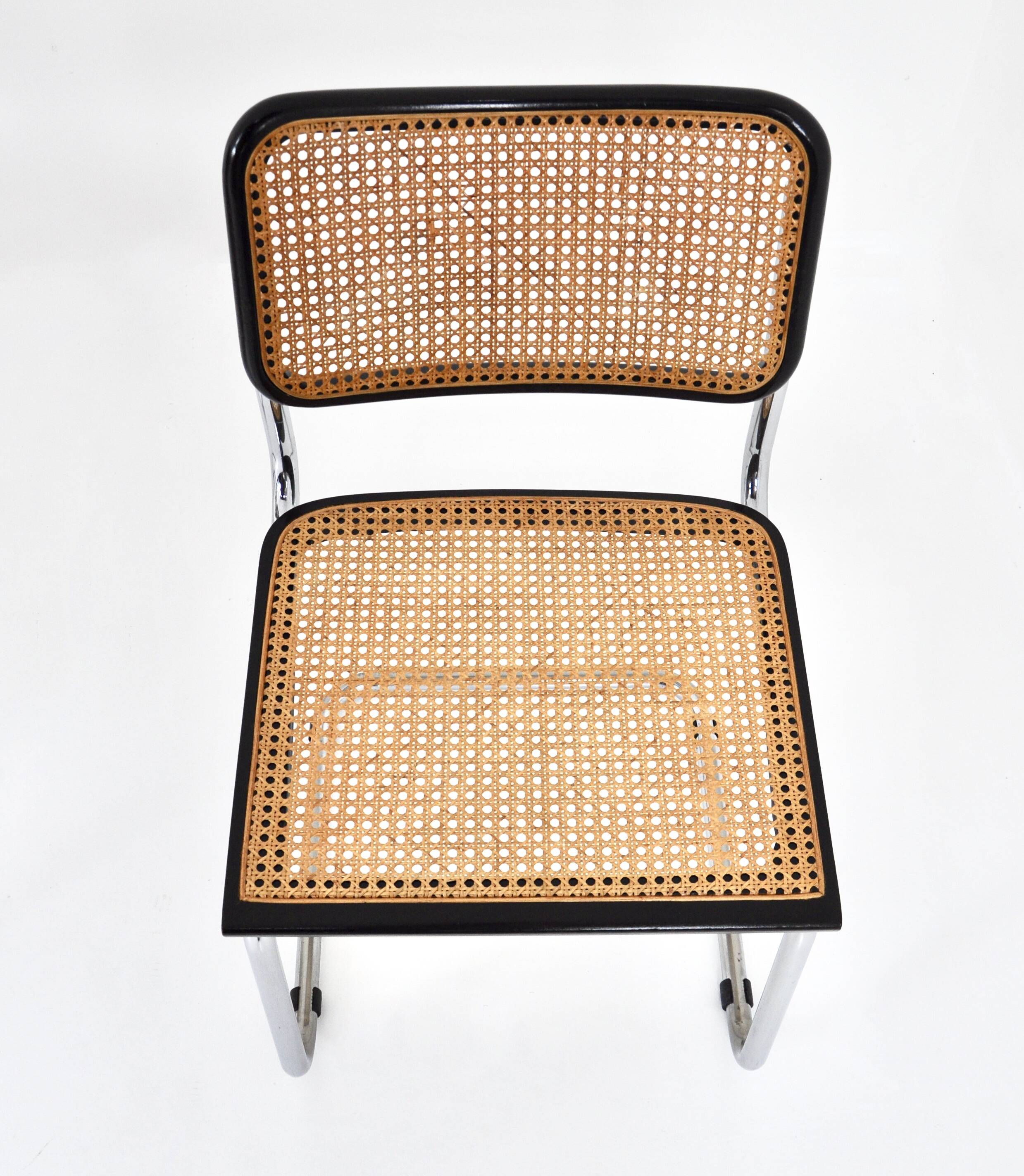 Set of 6 B32 style dining room chairs