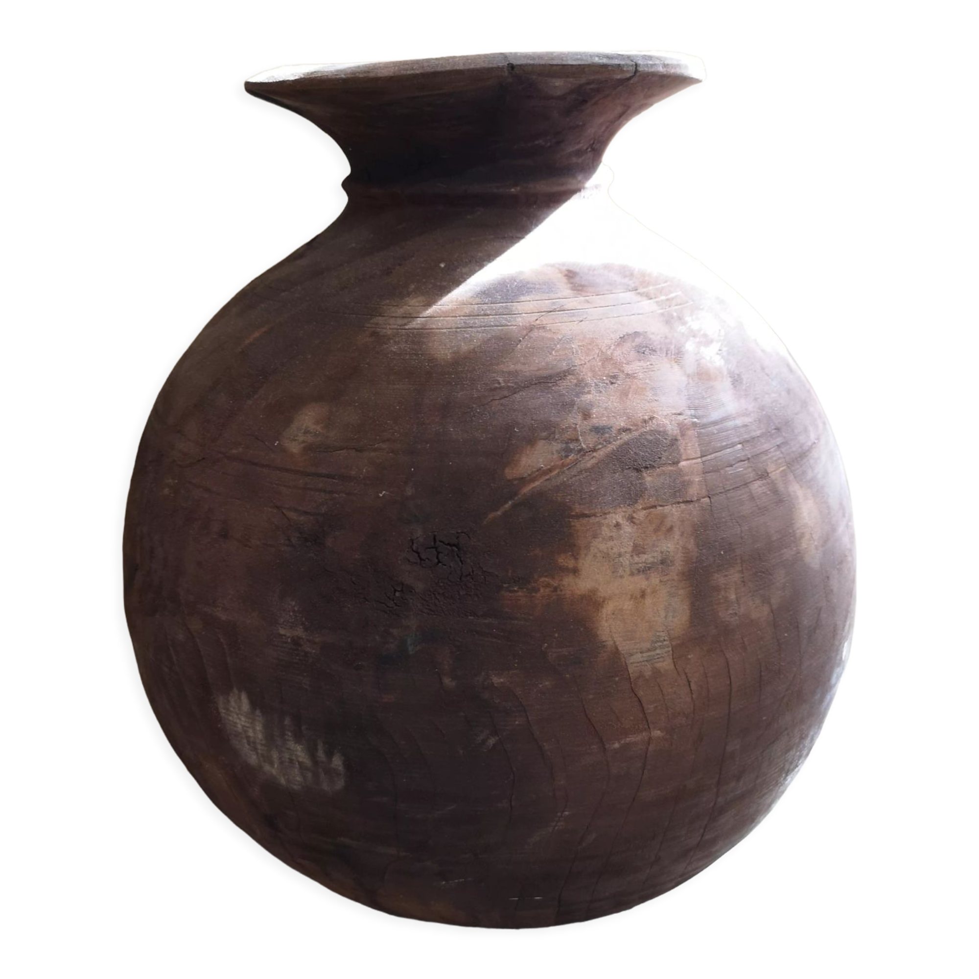 Old wooden pot