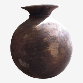 Pot ancien en bois