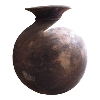 Pot ancien en bois