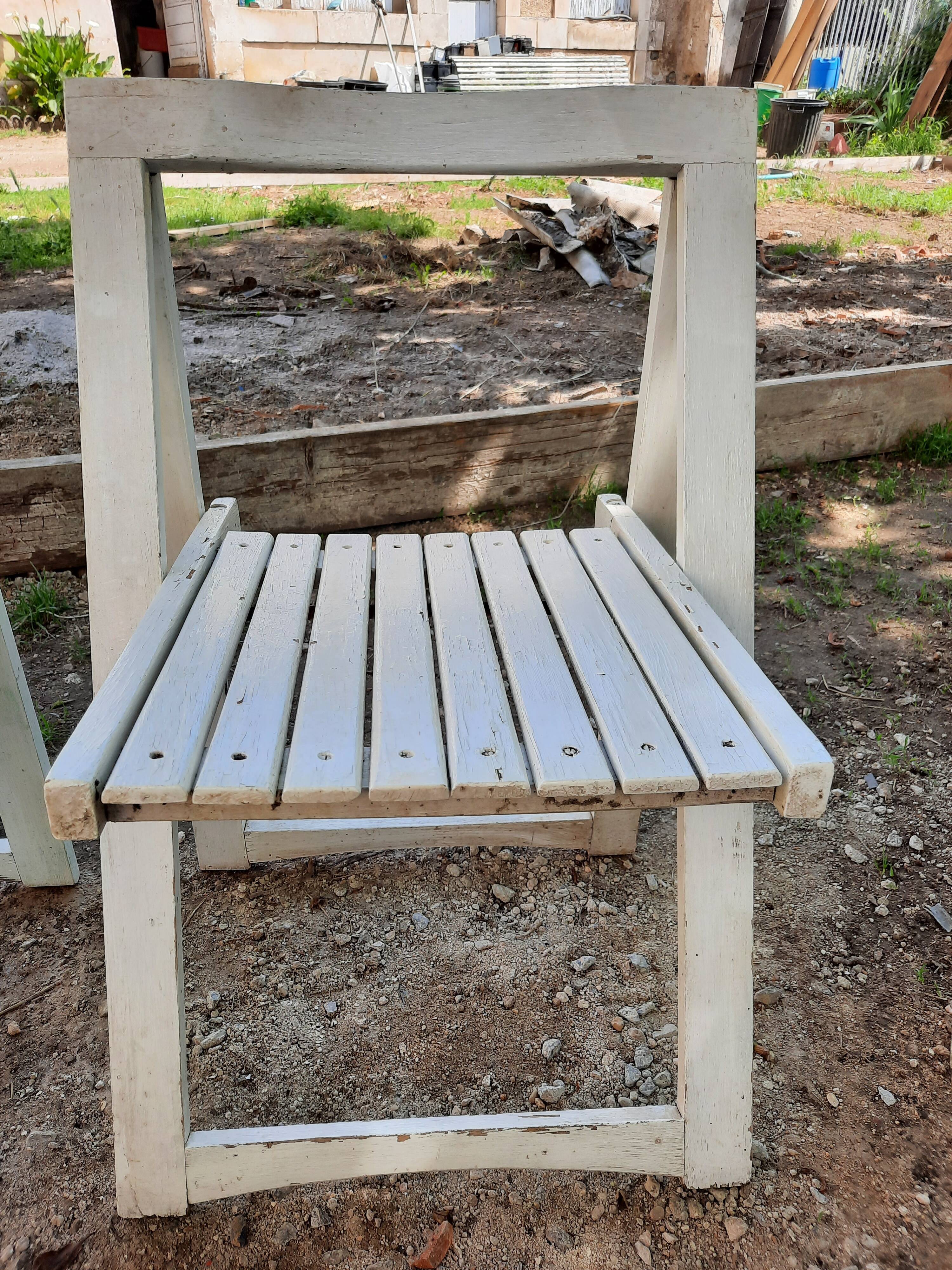 5 folding garden chairs