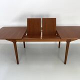 Vintage dining table by McIntosh 1960's