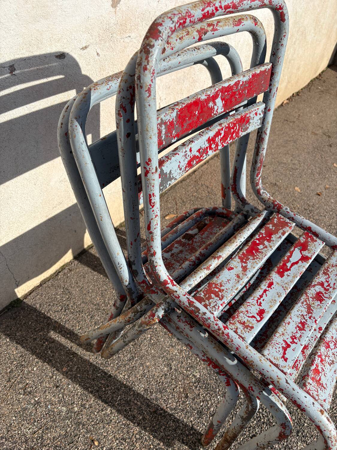 Set of 4 metal bistro chairs