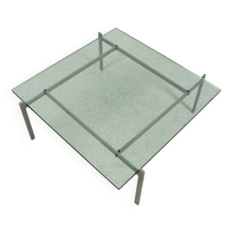 Poul Kjærholm coffee table PK61