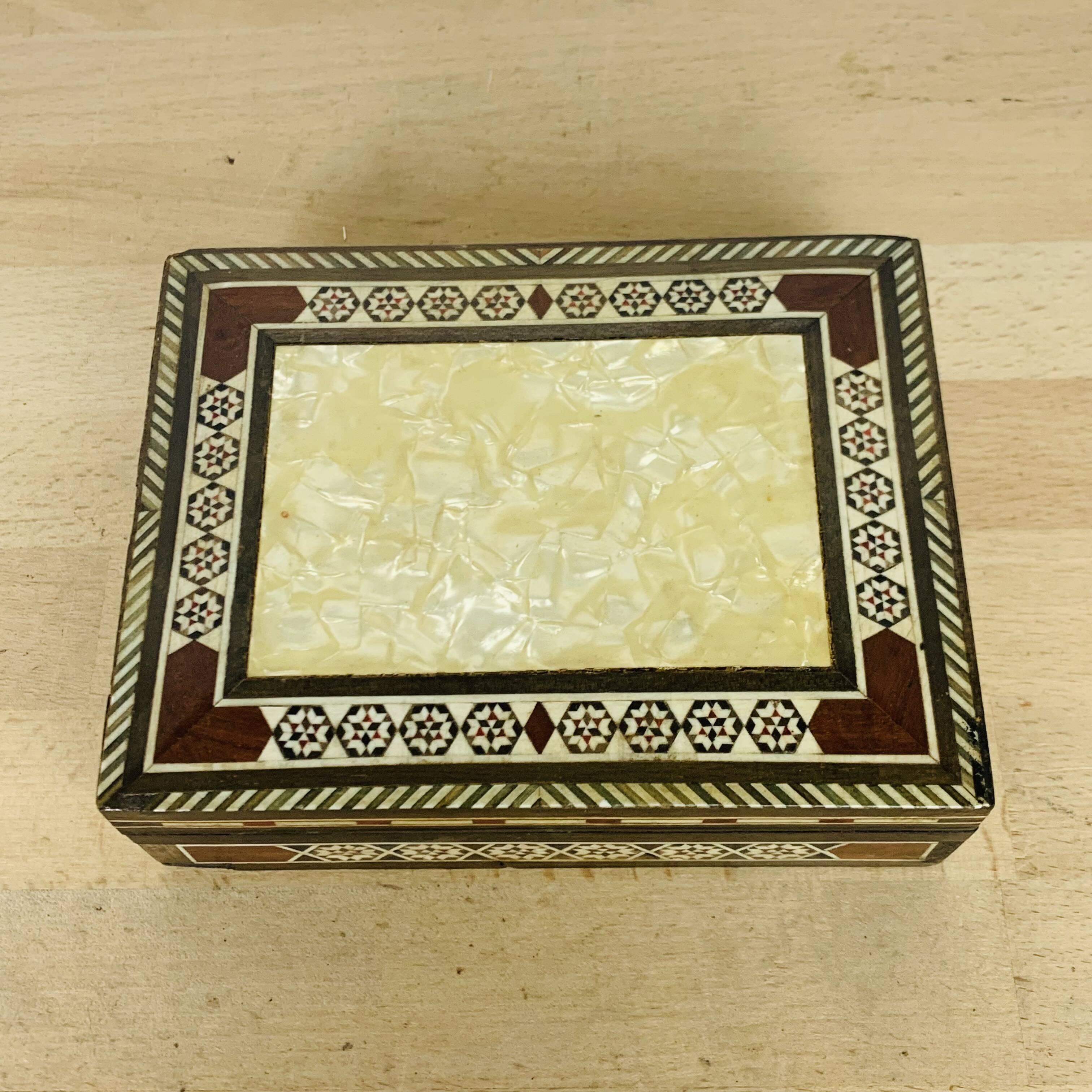 Mother-of-pearl and wood marquetry jewelry box