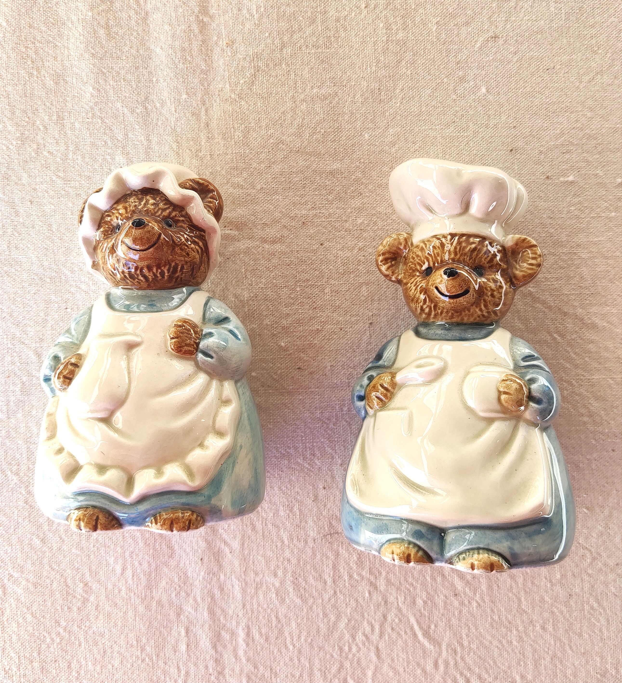 Otagiri salt and pepper shaker