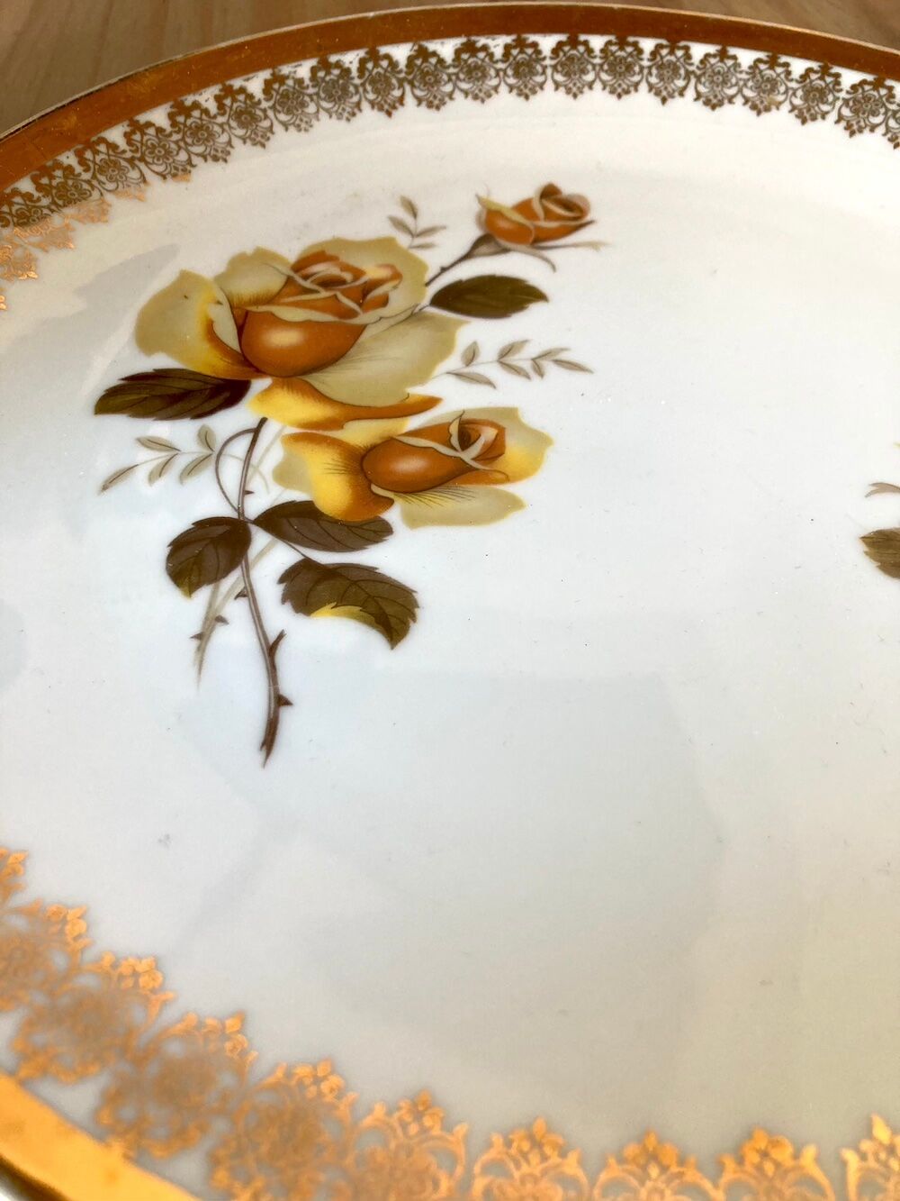 Vintage dish L.E.S Porcelain decorated with roses
